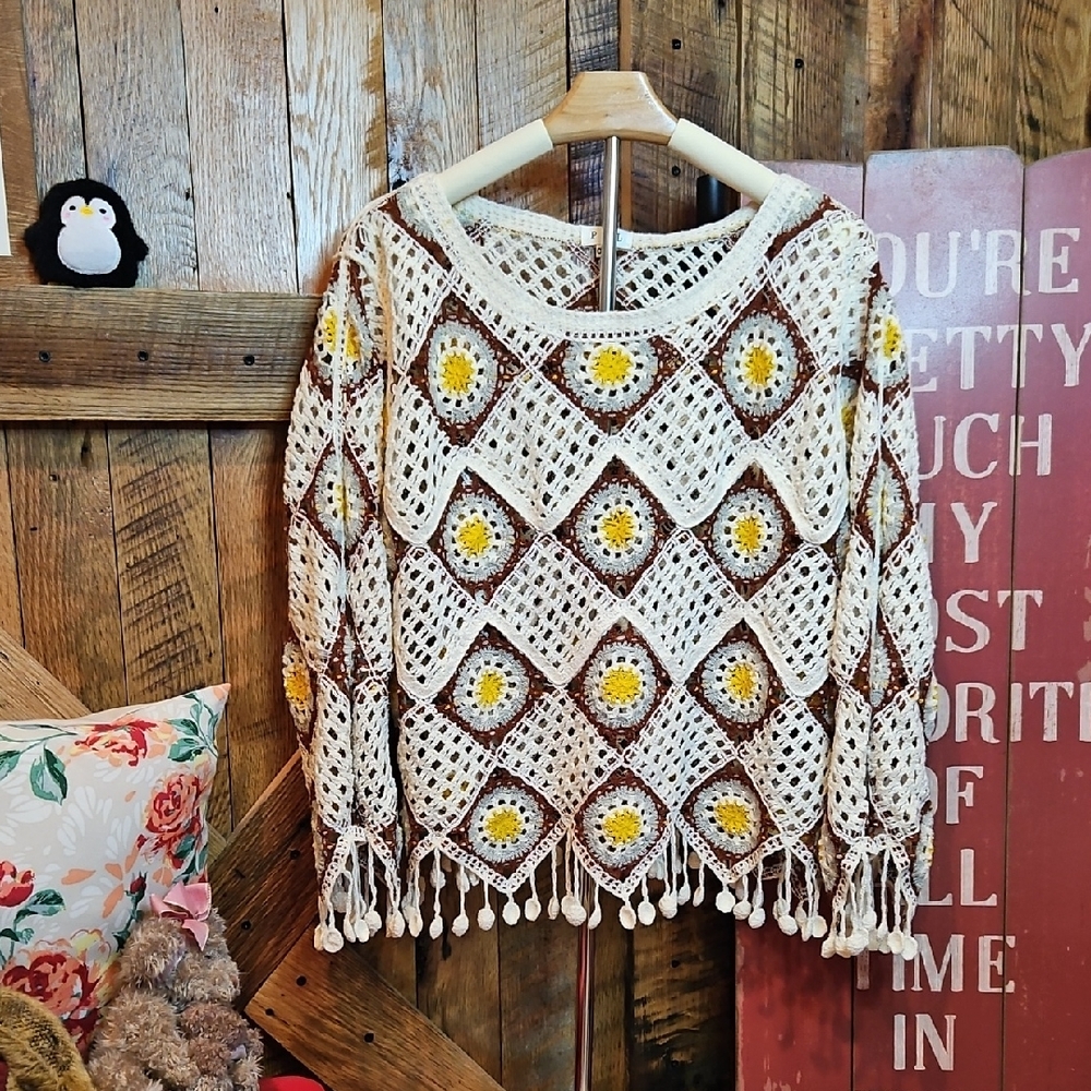 046 POL Crochet Floral Sweater - Cream, Brown, Yellow
